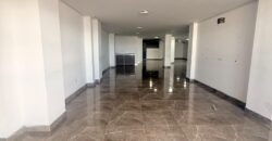 LOCAL EL TRIANGULO RENTA 1056-1060