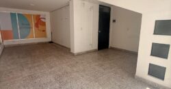 LOCAL EL TRIANGULO RENTA 1056-1060