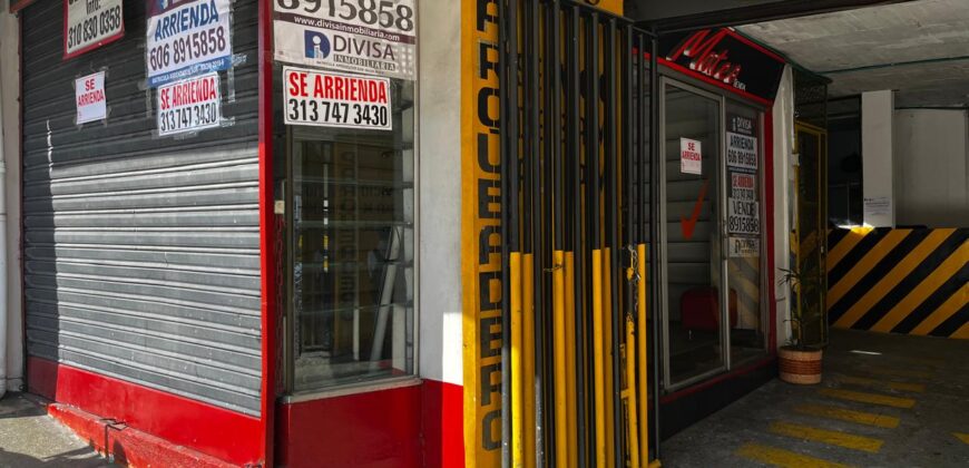 LOCAL SAN ANDRESITO 1056-992